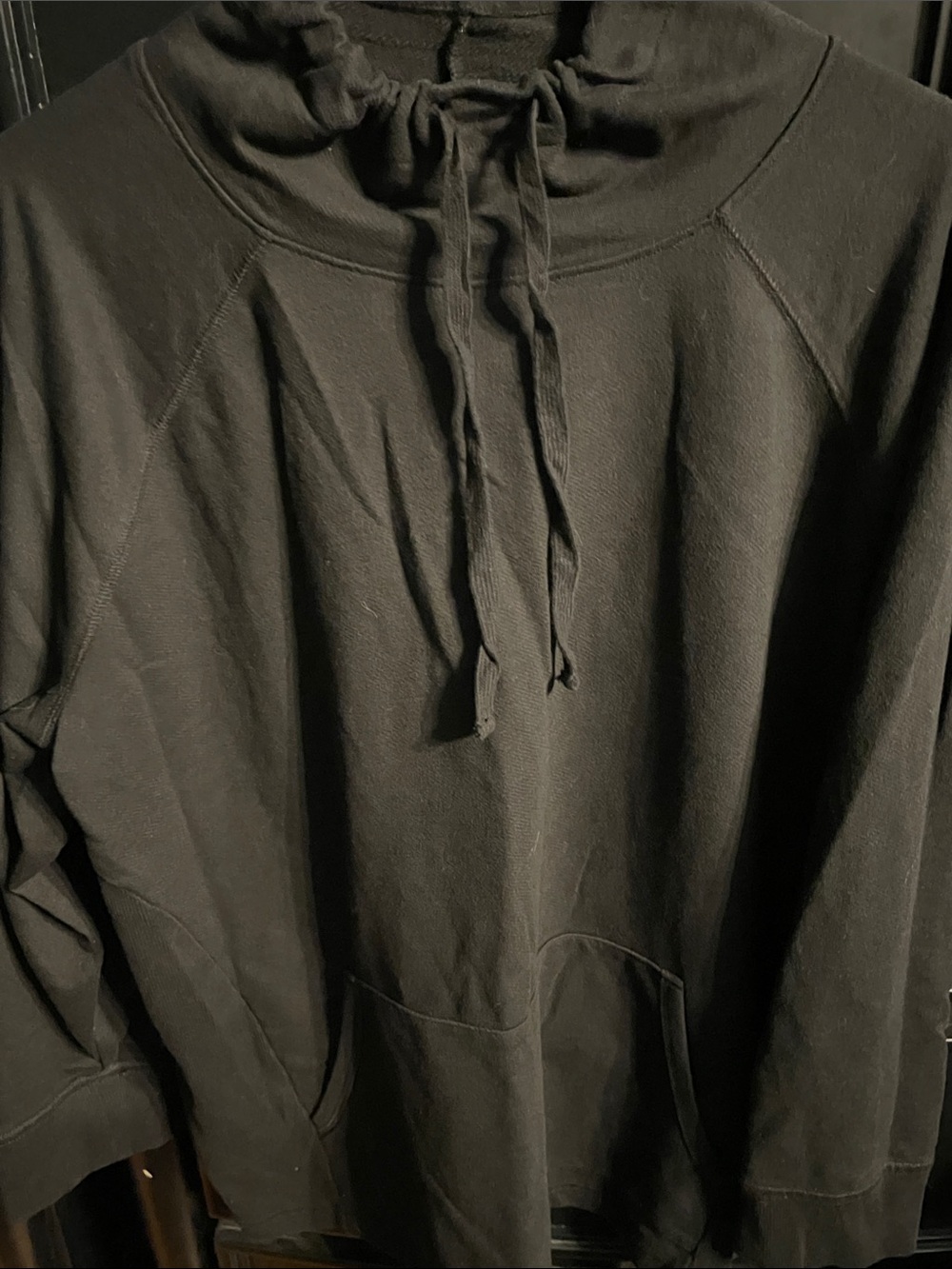 Cozy Raglan Funnel Neck Size XL in Black